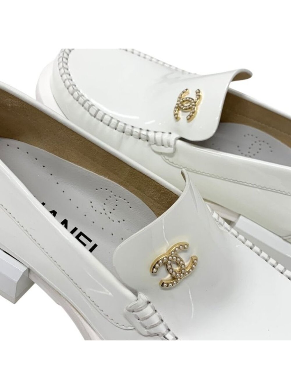Chanel Loafers Leather Shoes Patent White Gold Coco Mark Pearl - Picture 9 of 10